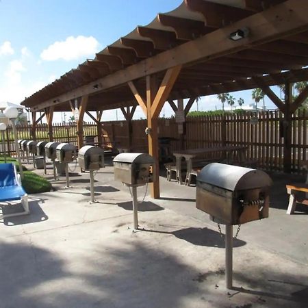Relaxing Condo, Great Location, 3 Minute Walk To The Beach Condo South Padre Island Exteriör bild